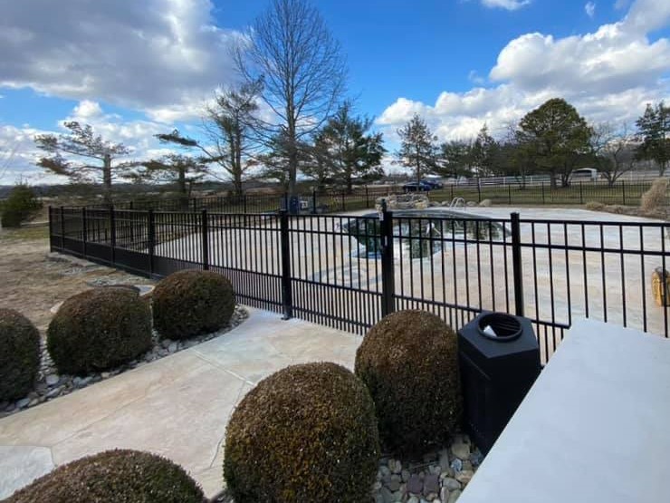 Photo of a South Jersey aluminum fence