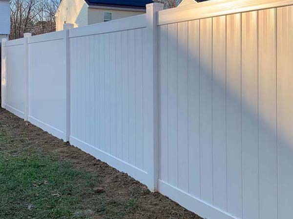 Photo of a South Jersey vinyl fence